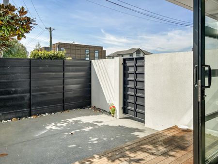 105 Caledonian Road, St. Albans Christchurch 8014 - Photo 2