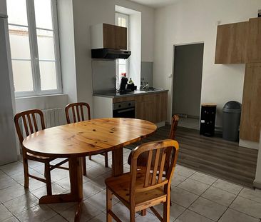 Location appartement 3 pièces, 53.20m², Rochefort - Photo 2