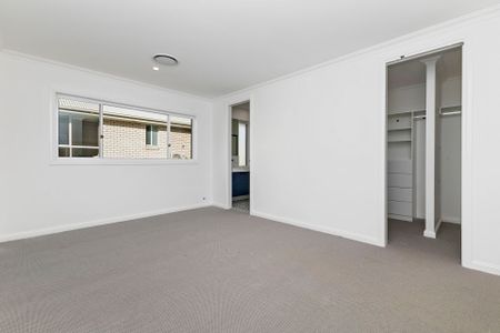 25 Pankhurst Avenue, - Photo 3