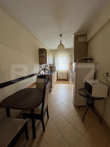 Apartament 2 camere, decomandat, calea Dorobantilor, bloc cu - Fotografie 3