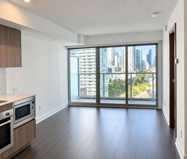 For Lease - 19 Bathurst Street Unit# 1608, Toronto, Ontario - Photo 3