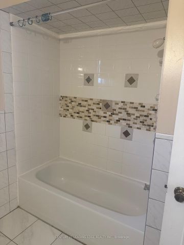 For Lease - 434 Rutherford Road, Brampton, Ontario - Photo 4