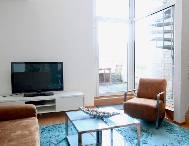 Geschmackvoll möblierte Maisonette mit Terrasse im Friesenviertel - Foto 1