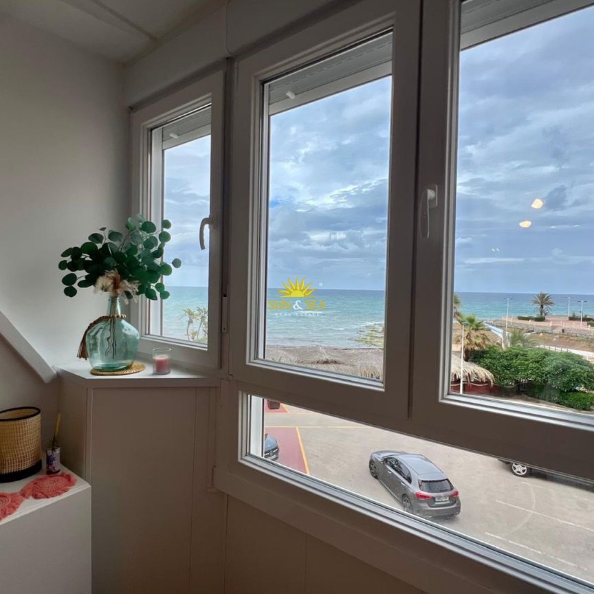 2-BEDROOM APARTMENT FOR RENT IN TORREVIEJA - ALICANTE - Foto 1