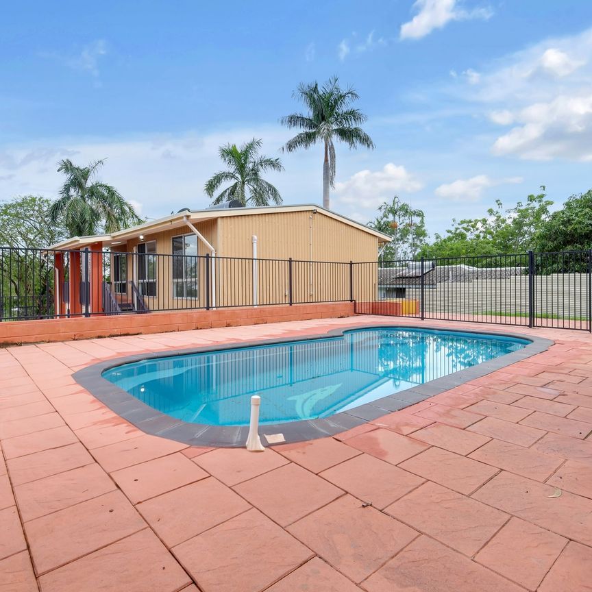 57 Mueller Road, - Photo 1