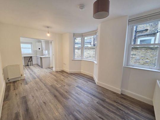 4 bedroom house to rent - Photo 1