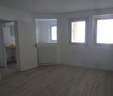 Appartement à louer - REIMS- SECTEUR CLEMENCEAU - Photo 1