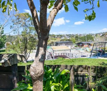 4 Bedroom Home - Glenfield - Photo 5