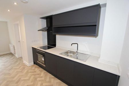 2 bedroom apartment to rent - Photo 2