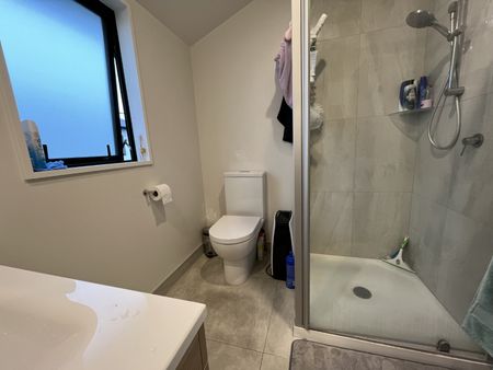 2/52 Hills Road, Edgeware - Photo 4