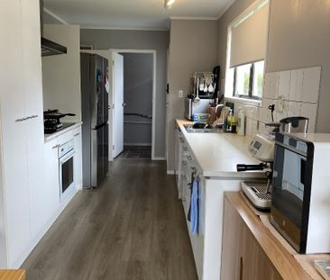 4 Bedrooms House for rent - Photo 6