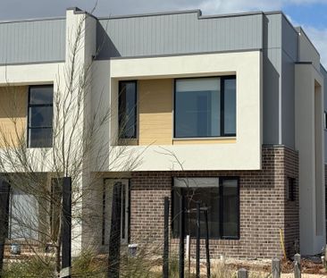 Brand New Modern Home! - Photo 1