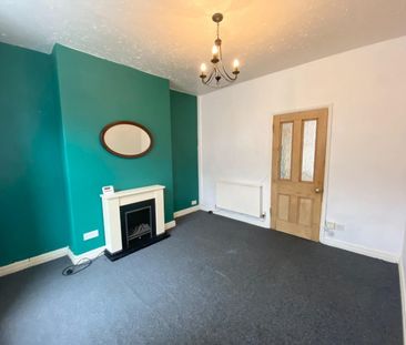 2 bedroom House To Let Total Size: 646 SQ FT - Photo 2