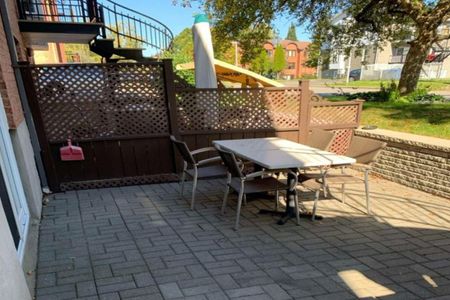 1239 Rue Lacoste, J4G 2J7, Longueuil - Photo 2