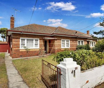 Spacious Home with Gardening Included - Photo 1