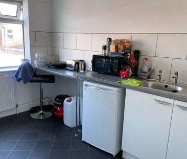 3 bedroom house share to rent - Photo 6