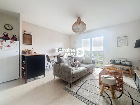 Location appartement à Lanester, 2 pièces 43.75m² - Photo 2