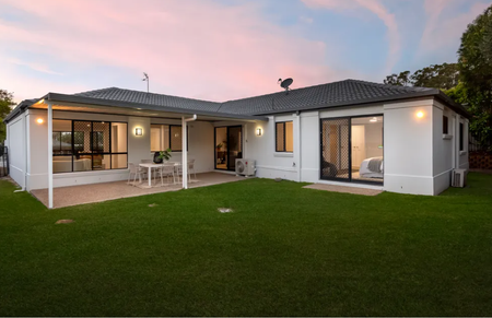 11 Beckington Terrace, Mudgeeraba QLD 4213 - House For Rent - $1,280 | Domain - Photo 5