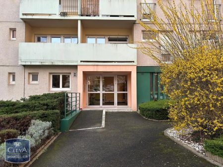 Appartement à louer 3 pièces 62.9m² - Photo 2