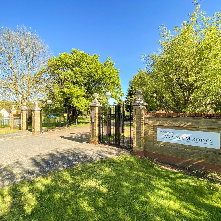 Lawrence Moorings, CM21, Sawbridgeworth - Photo 1