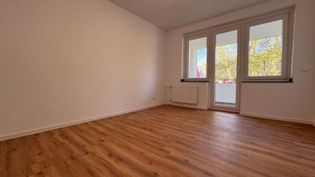 *** Charmante Altbauwohnung in grüner Lage! *** - Photo 2