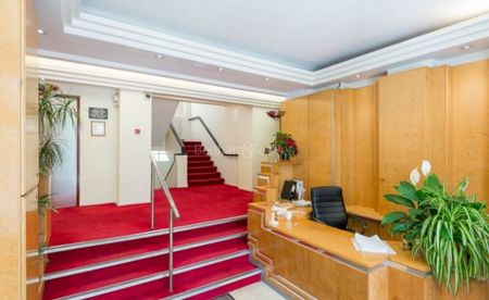 Studio flat to rent in Sloane Avenue Mansions, Sloane Avenue, Chelsea, SW3 - Photo 2