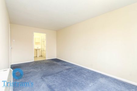 2 bed Apartment for Rent - Photo 4