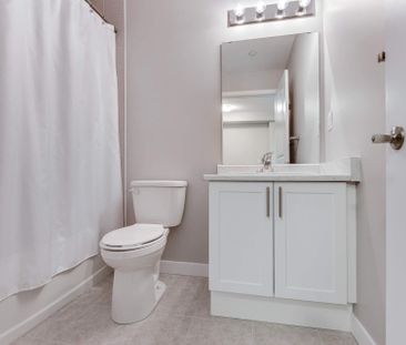 For Lease - 101 Shoreview Place Unit# 124, Hamilton, Ontario - Photo 3