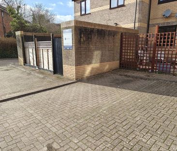 1 Bed Flat, Waterside Gardens, RG1 - Photo 6