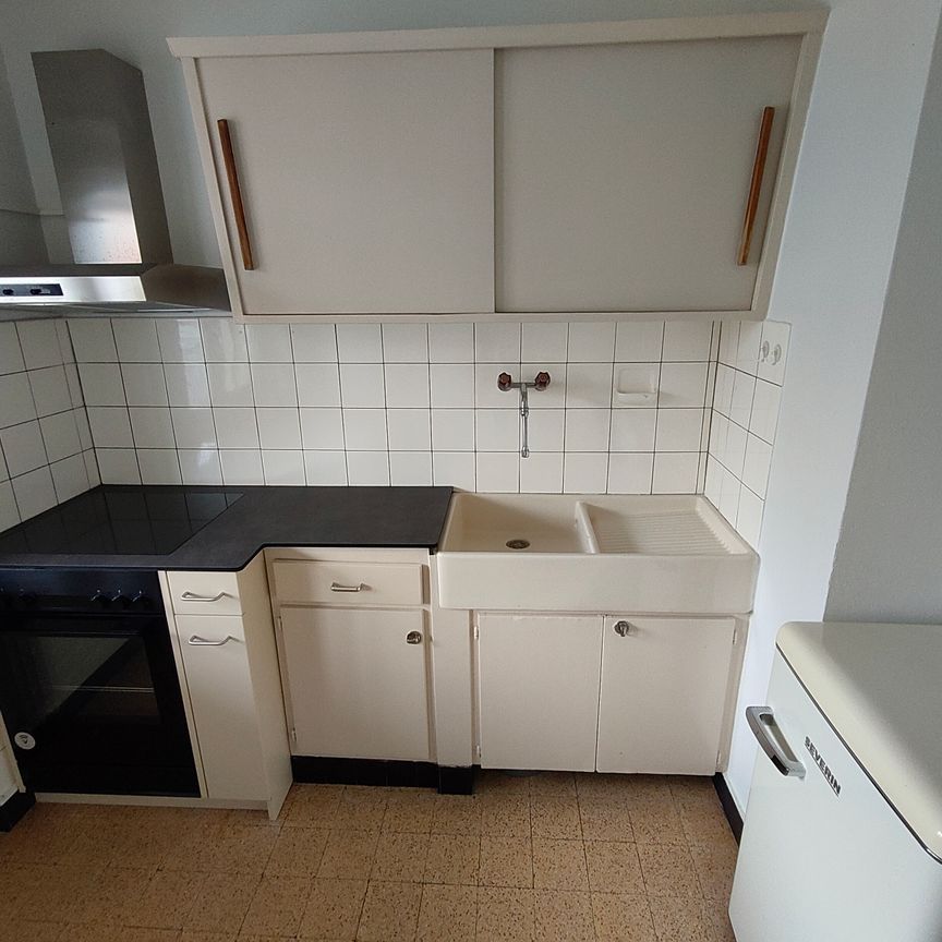Appartement de 2 pièces avec grand balcon et ascenseur! - Photo 1