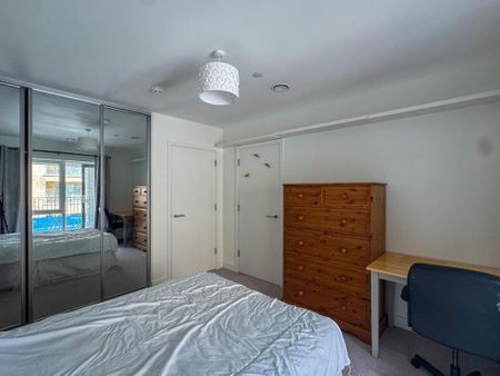 1 bedroom flat to rent - Photo 5