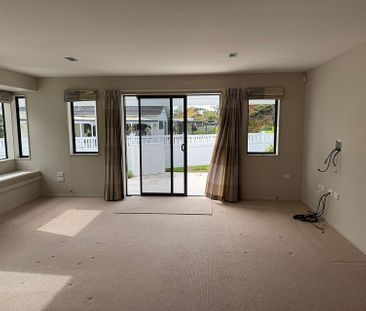 Spacious 2-Bedroom Minor Dwelling with Garden - Photo 1