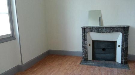 Location Appartement 4 pièces 76m² POITIERS 86000 - Photo 2