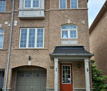 For Lease - 30 Axelrod Avenue, Brampton, Ontario - Photo 3