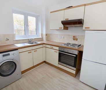 1 bedroom end of terrace house to rent - Photo 4