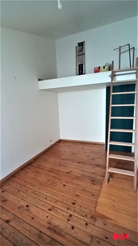 Location Appartement 4 pièces 91m² VANNES 56000 - Photo 5