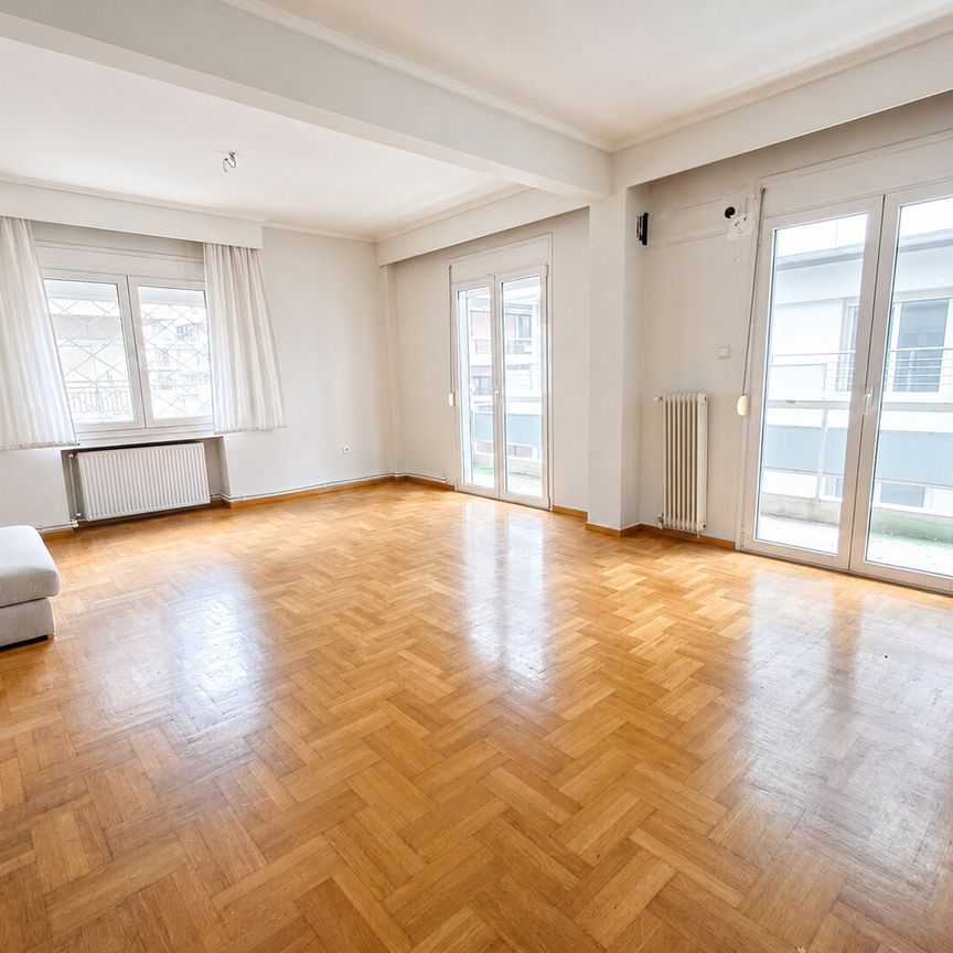 For Rent - Flat 94 m² in Thessaloniki - Φωτογραφία 1