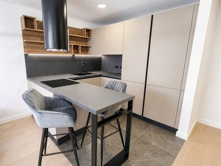 One Herastrau Towers, apartament 2 camere, terasa 16 mp. - Photo 3