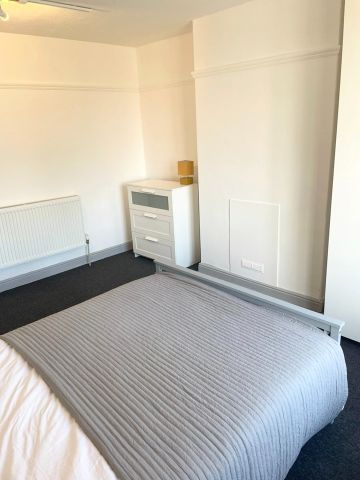 4 Bed Maisonette, Wellington Hill West, BS9 - Photo 5