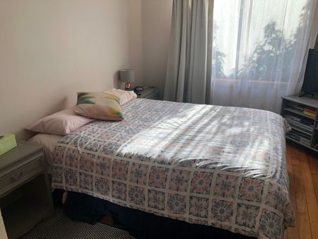 Box Hill South - Photo 2