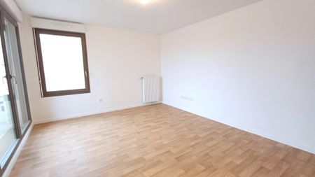 location Appartement T3 DE 60.07m² À MANTES LA VILLE - Photo 3