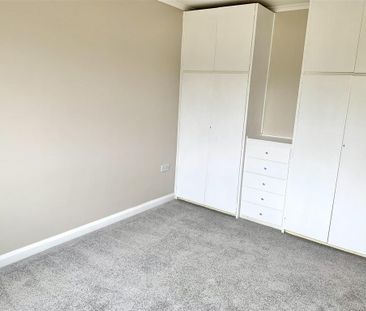 3 bedroom detached bungalow to rent - Photo 5
