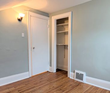 For Lease - 164 Centre Street, Oshawa, Ontario - Photo 1