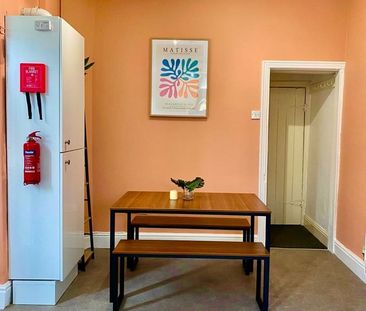 4 Bed Terraced House, Richmond Road, M14 - Photo 3