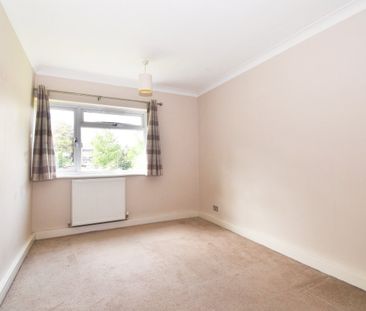 Oakdene Court, Walton-on-Thames, KT12 - Photo 5