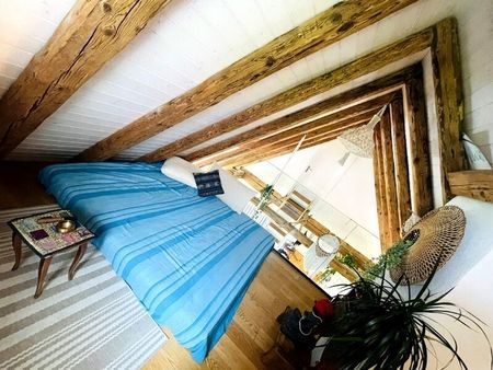 APPARTEMENT 1 PIÈCE MANSARDÉ À HÜTTEN (ZH), MEUBLÉ, TEMPORAIRE - Foto 2