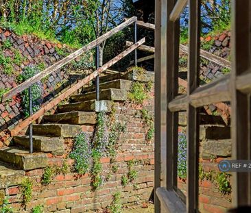 2 bedroom terraced house to rent - Photo 3