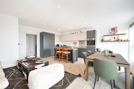 3 bedroom apartment to rent - Photo 2