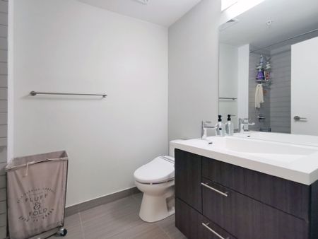 For Lease - 30 Nelson Street Unit# 225, Toronto, Ontario - Photo 2
