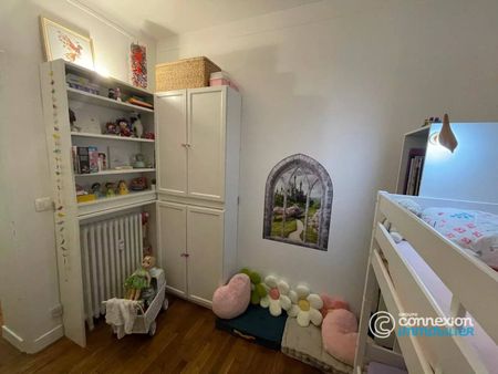 Location AppartementParis 17ème - Photo 2